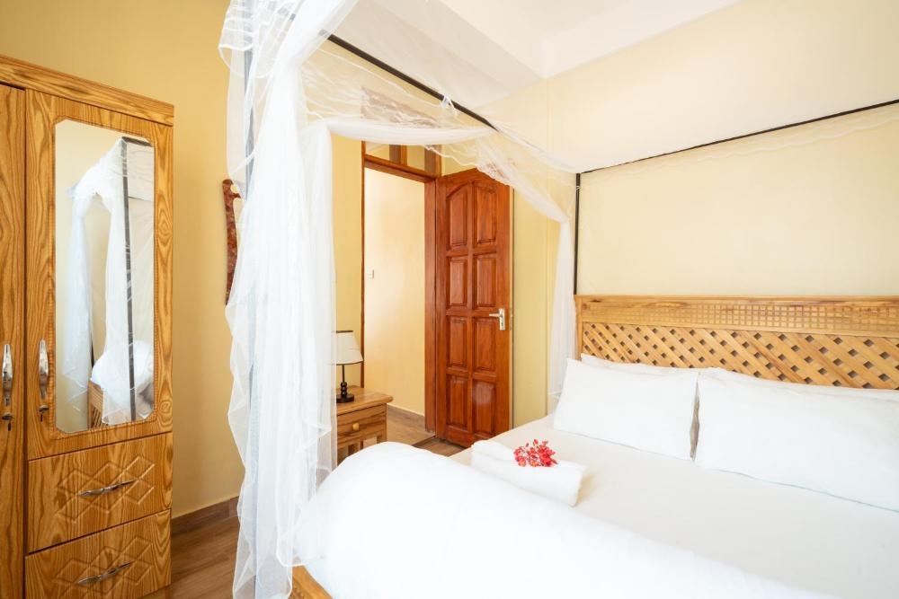 Rayan Apartments & Safaris Image 16